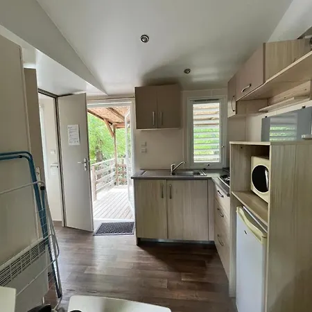Camping Le Val D'herault Kemp