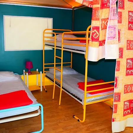 Kemp Camping Le Val D'herault Brissac