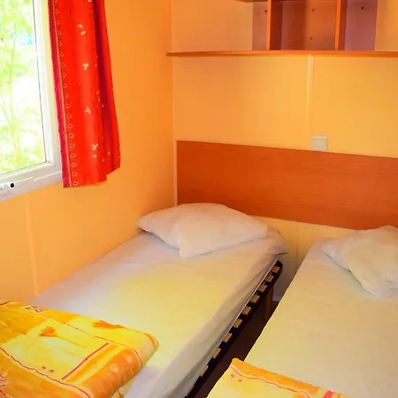 Camping Le Val D'herault Brissac