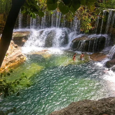 Kemp Camping Le Val D'herault Brissac